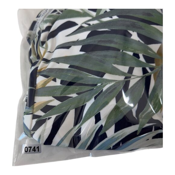 Hurley Tropical Leaf Print One-Piece Swimsuit Cross-Back Straps Women SZ XL - Picture 12 of 12